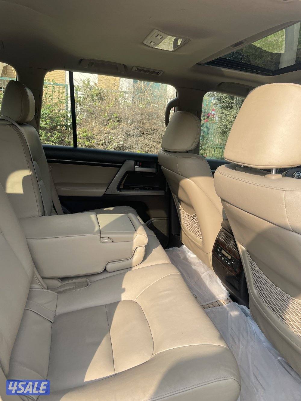 لاند كروز 20093