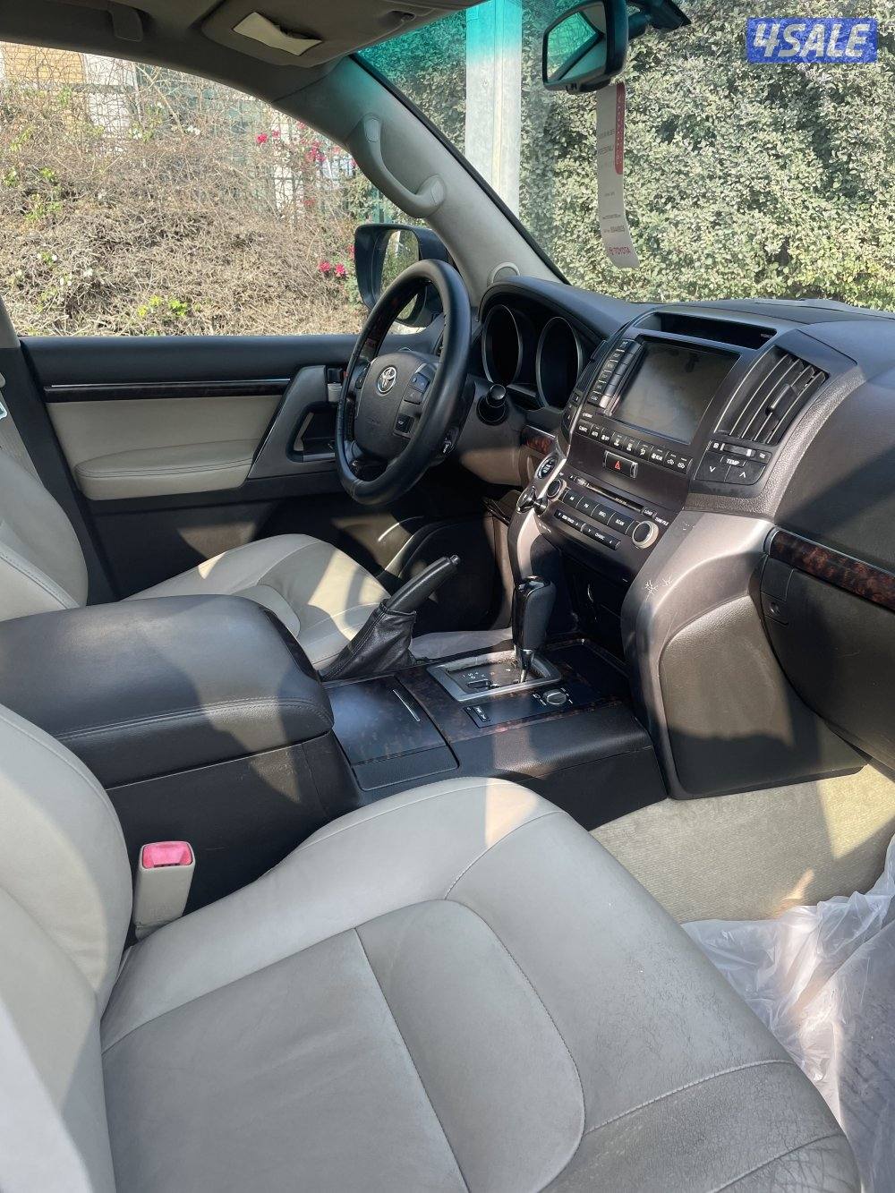 لاند كروز 20094