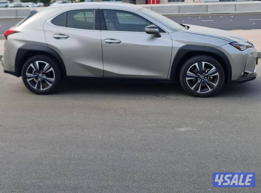 للبيع لكزس UX2