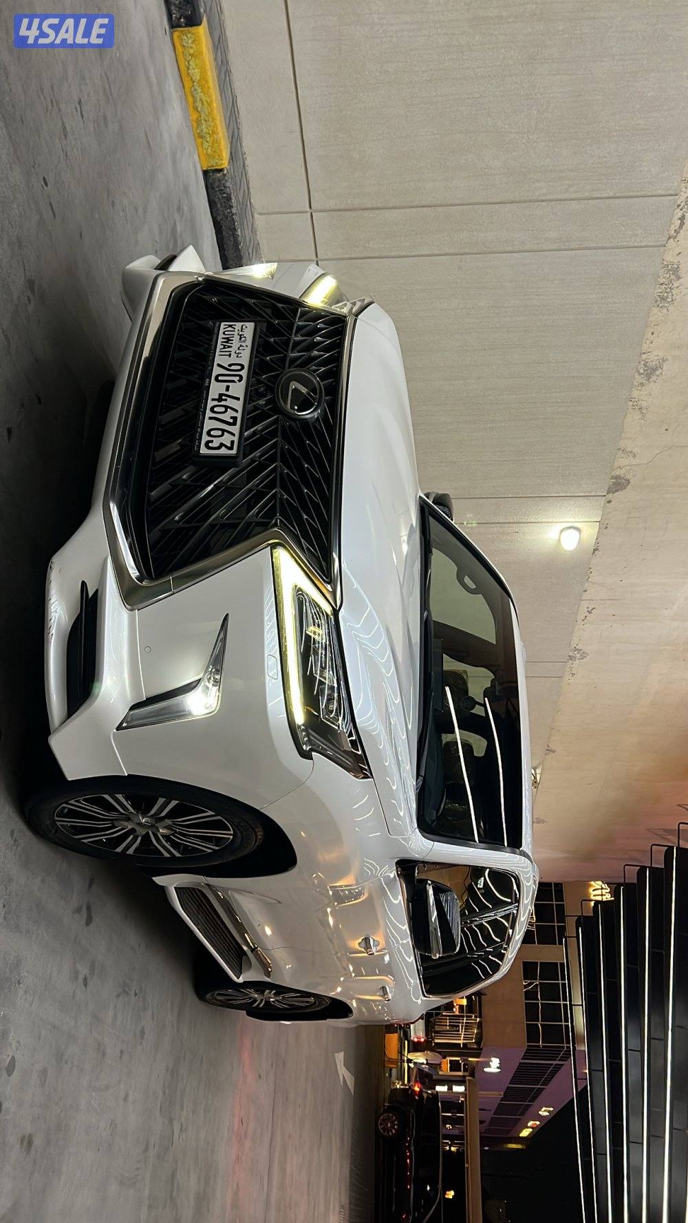 للبيع لكزس وارد قطر شرط الفحص1