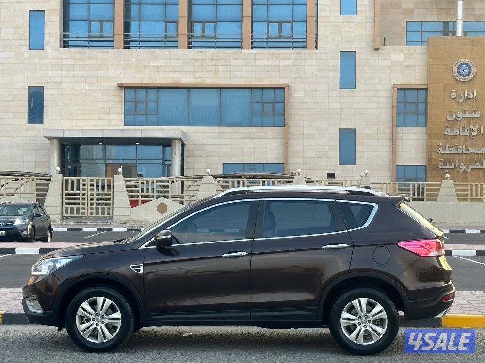 دي اف ام AX7 / 20202