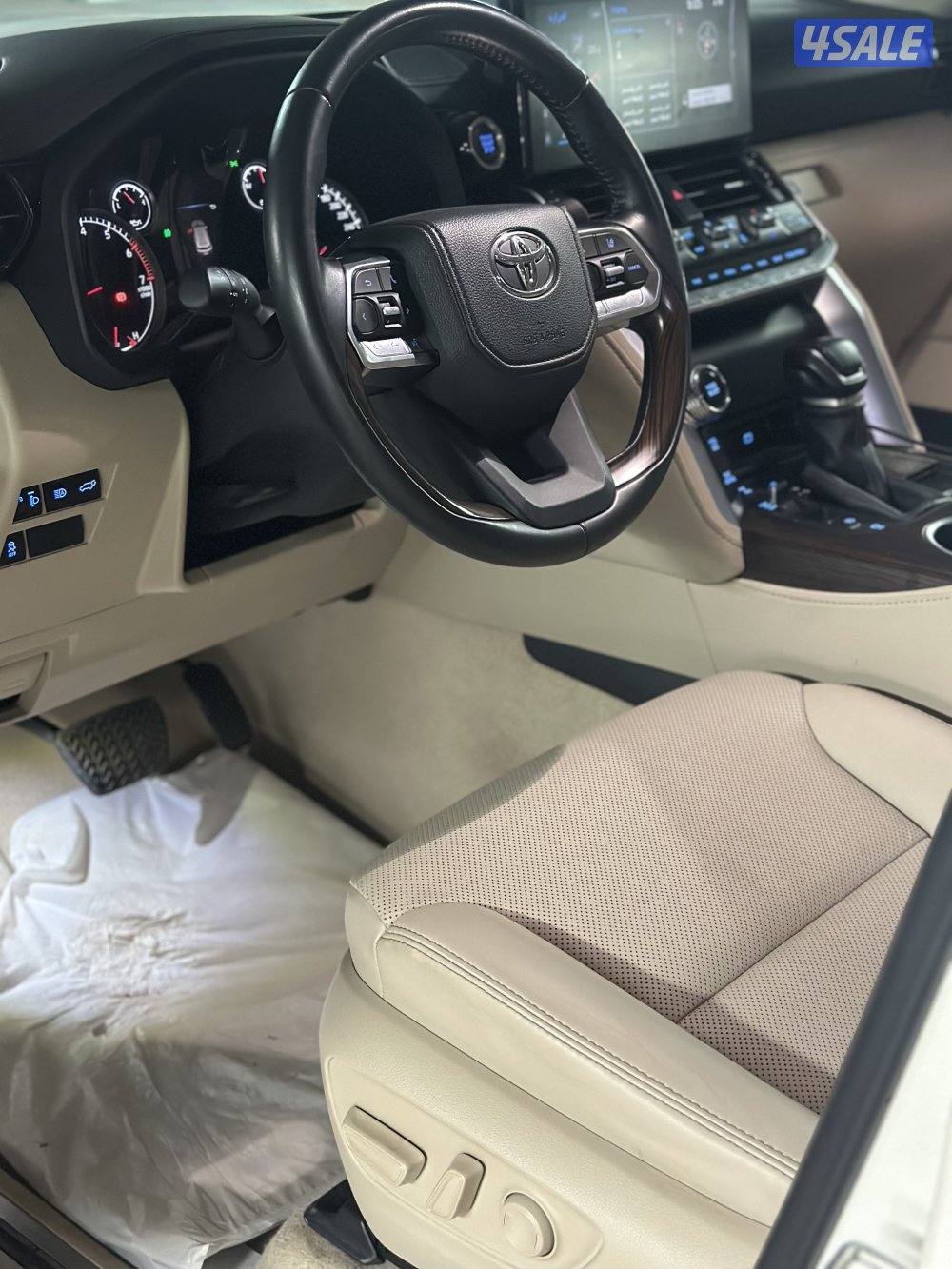 لاندكروزر ايرو تون تيربو 20233