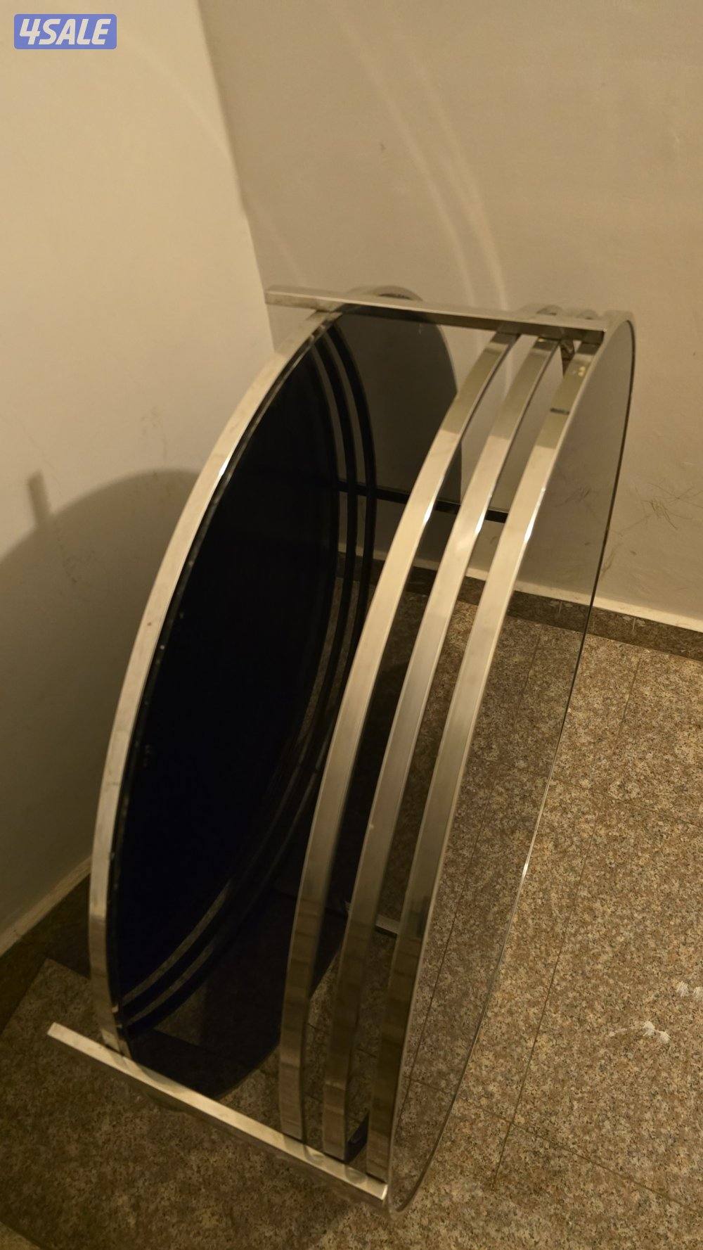 طاولة وسط كبيرة1