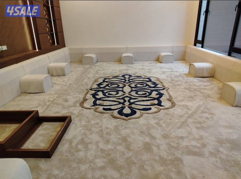 تنجيد وتفصيل ديوانيات مساند كنب صالات جلسات مطارح وستاير ويفي ورول وسج5