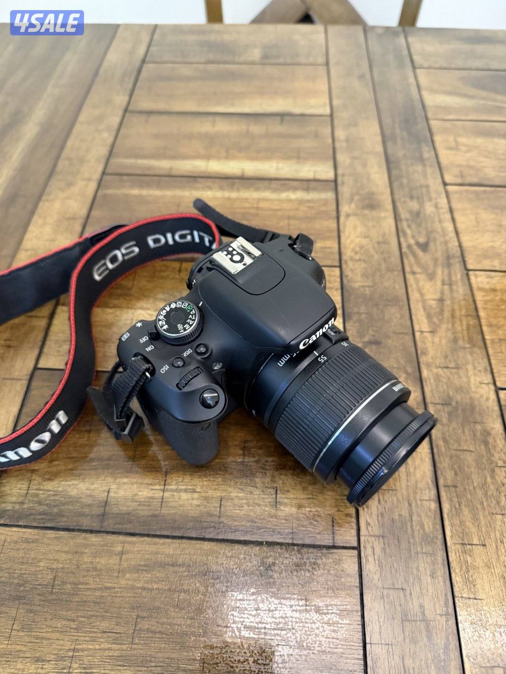 Canon EOS 600D DSLR4