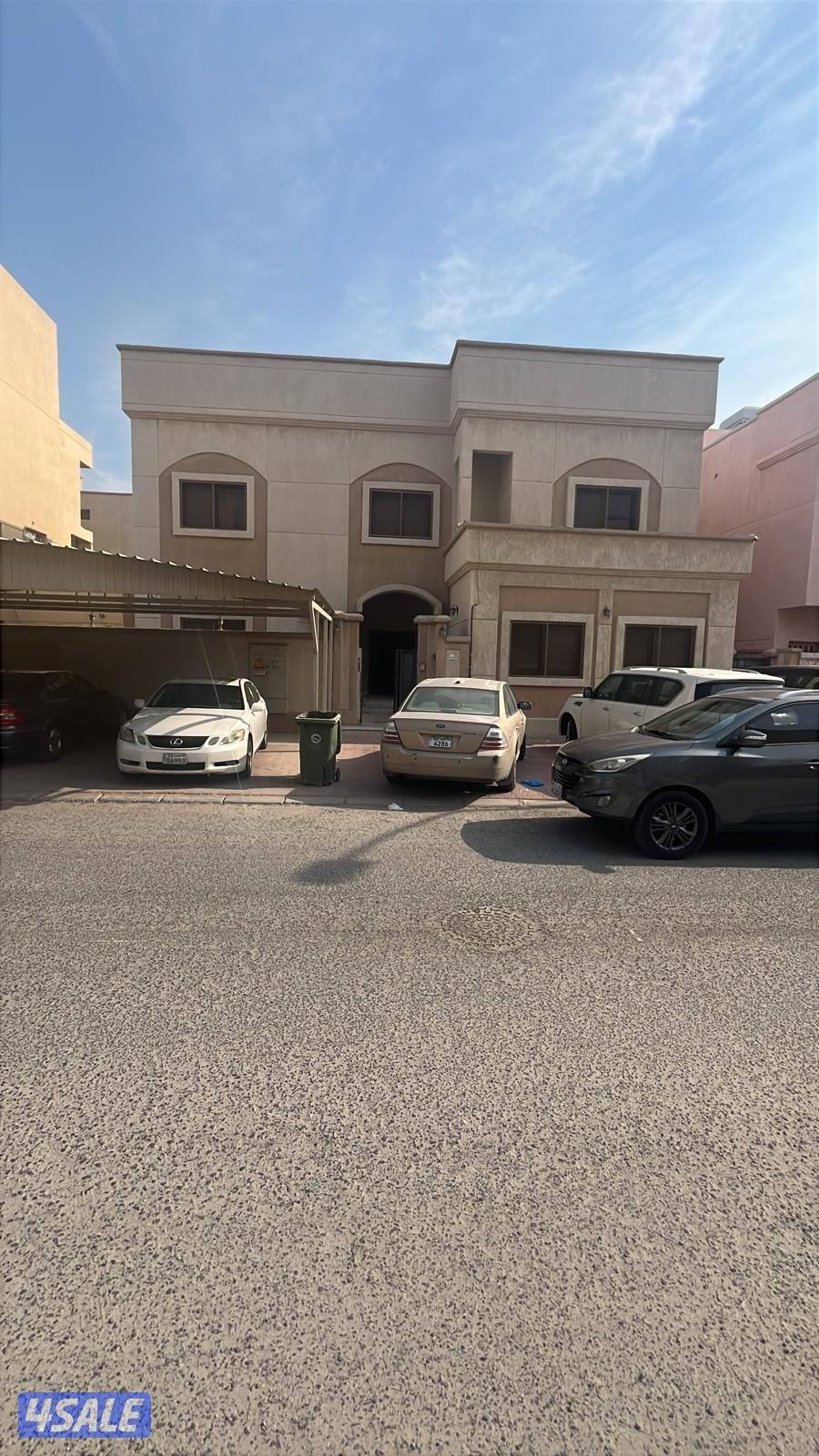 للبيع بيت حكومه في جابر الاحمد0