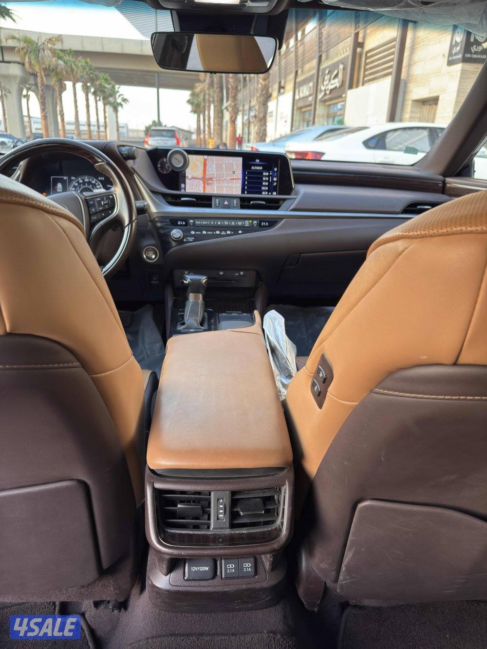 للبيع لكزس ES350  موديل 2021 كلمل المواصفات5