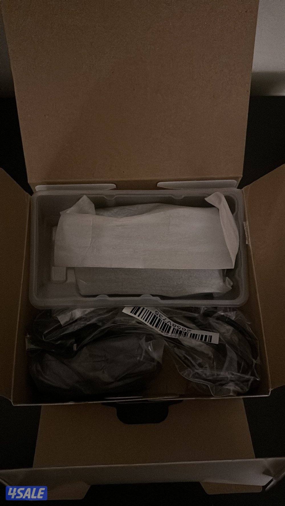 كاميرا كانون g7x mark iii شاشة لمس جديدة بكرتونتها2