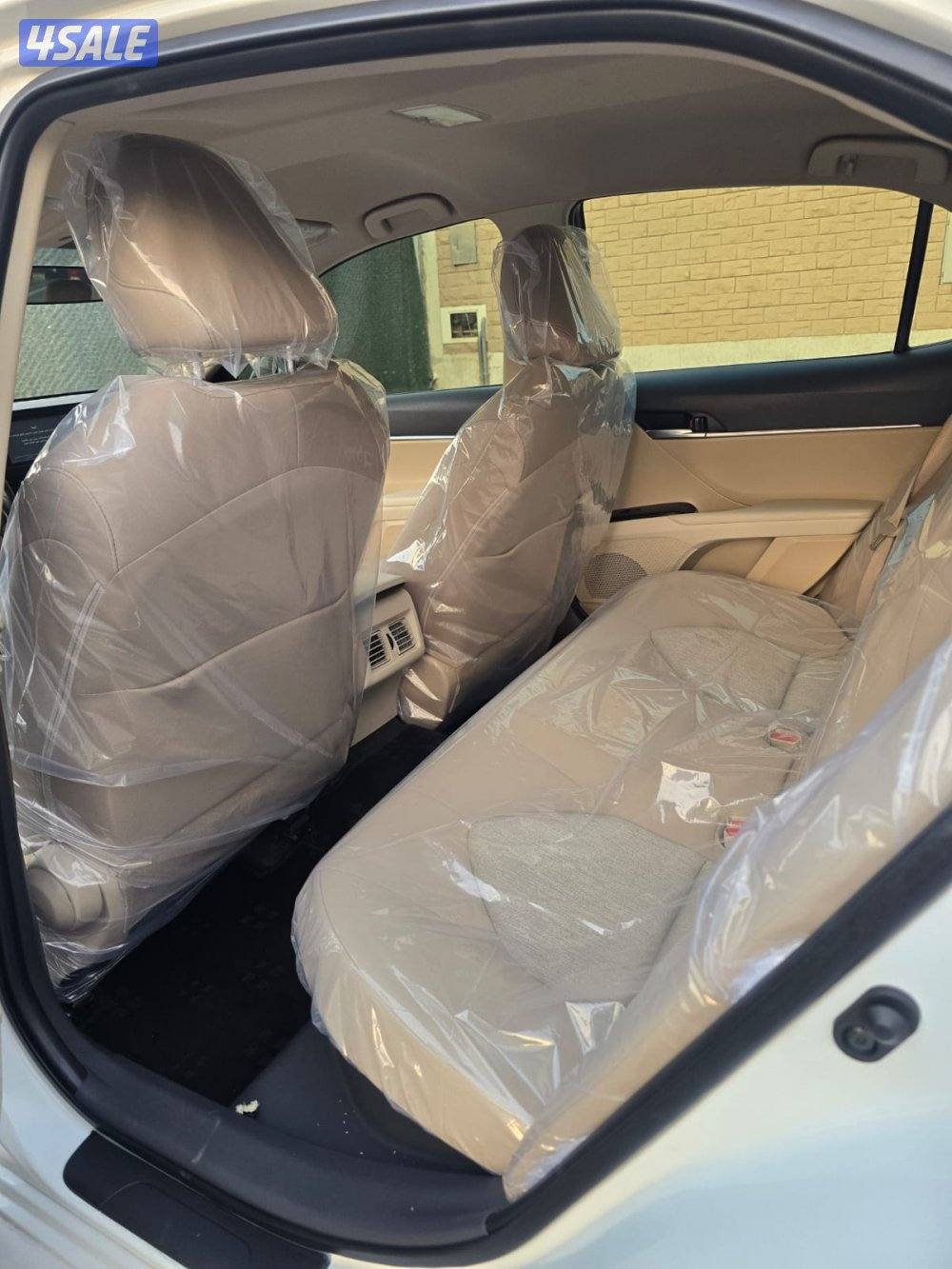 كامري هايبرد عداد 50 ألف فقط10