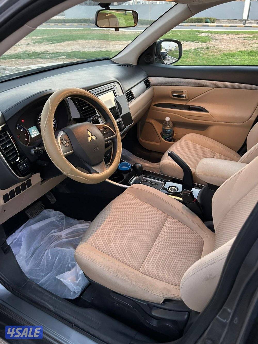 للبيع: ميتسوبيشي أوتلاندر 20178