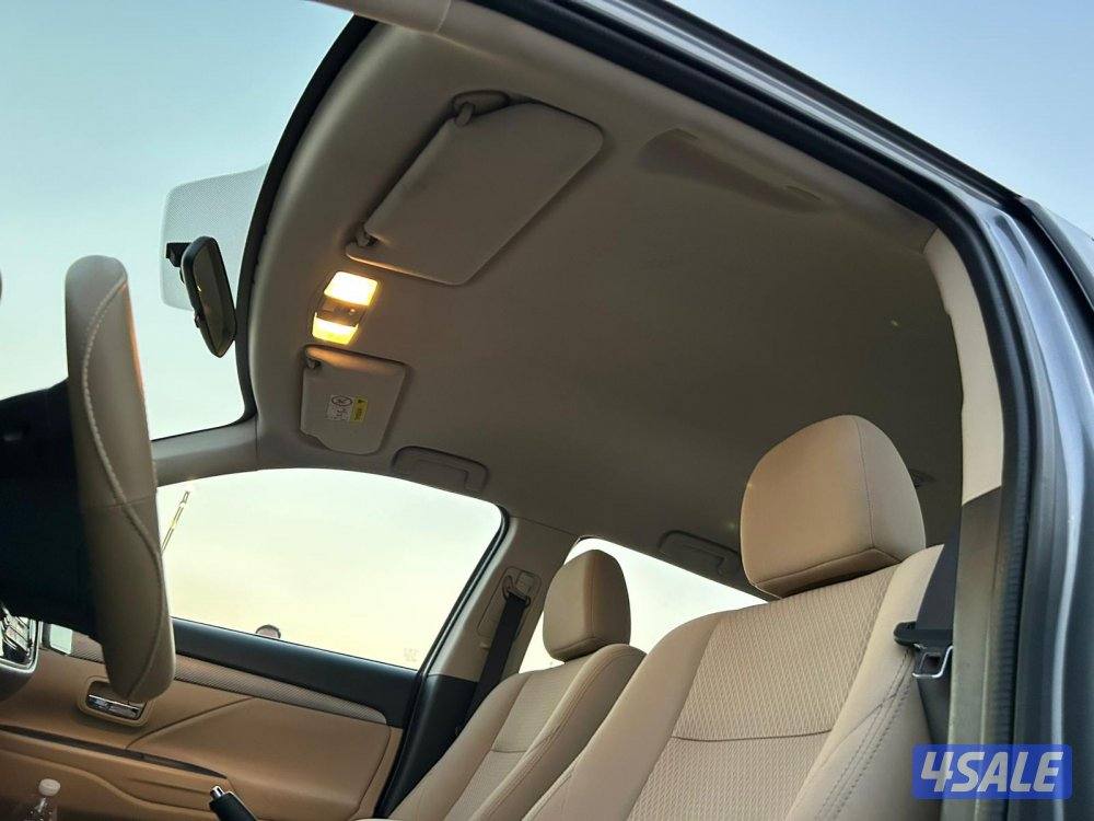 للبيع: ميتسوبيشي أوتلاندر 20179