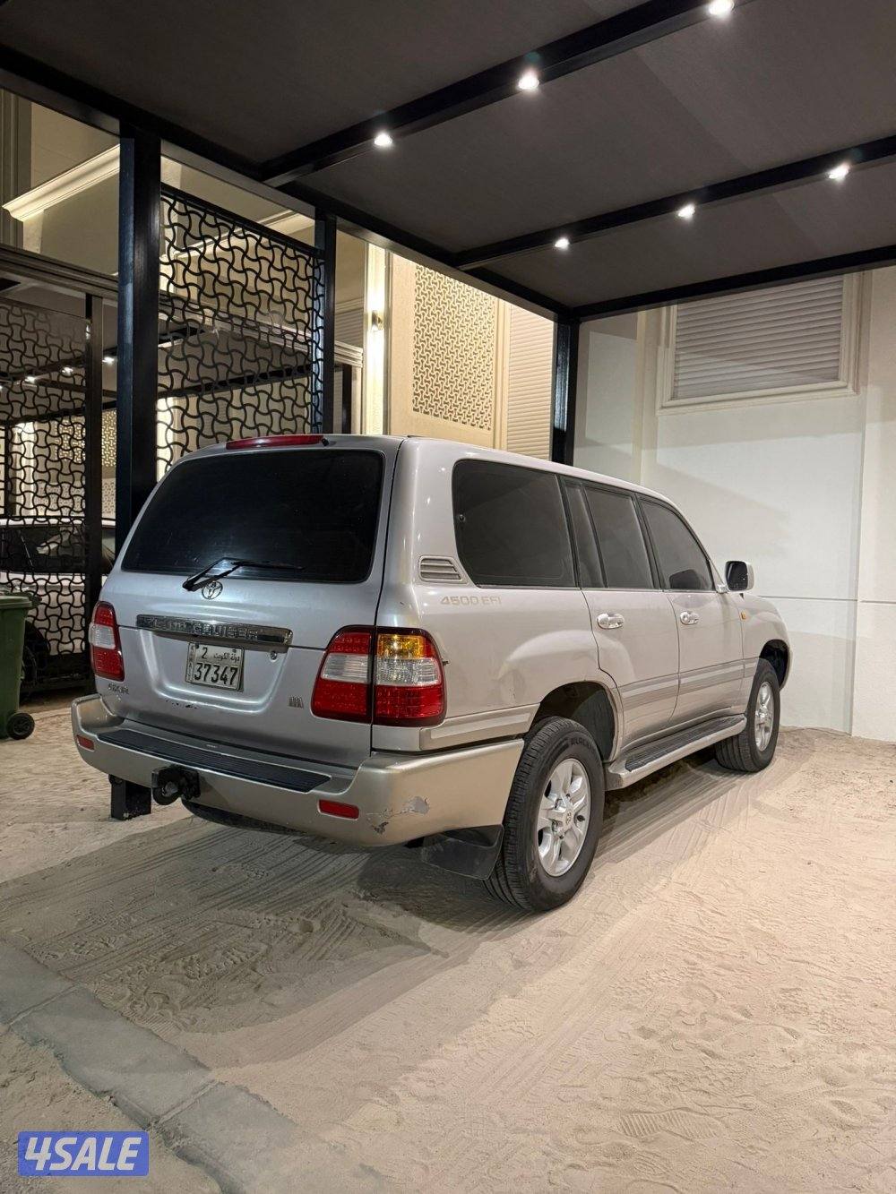 للبيع لاندكروزر 20042