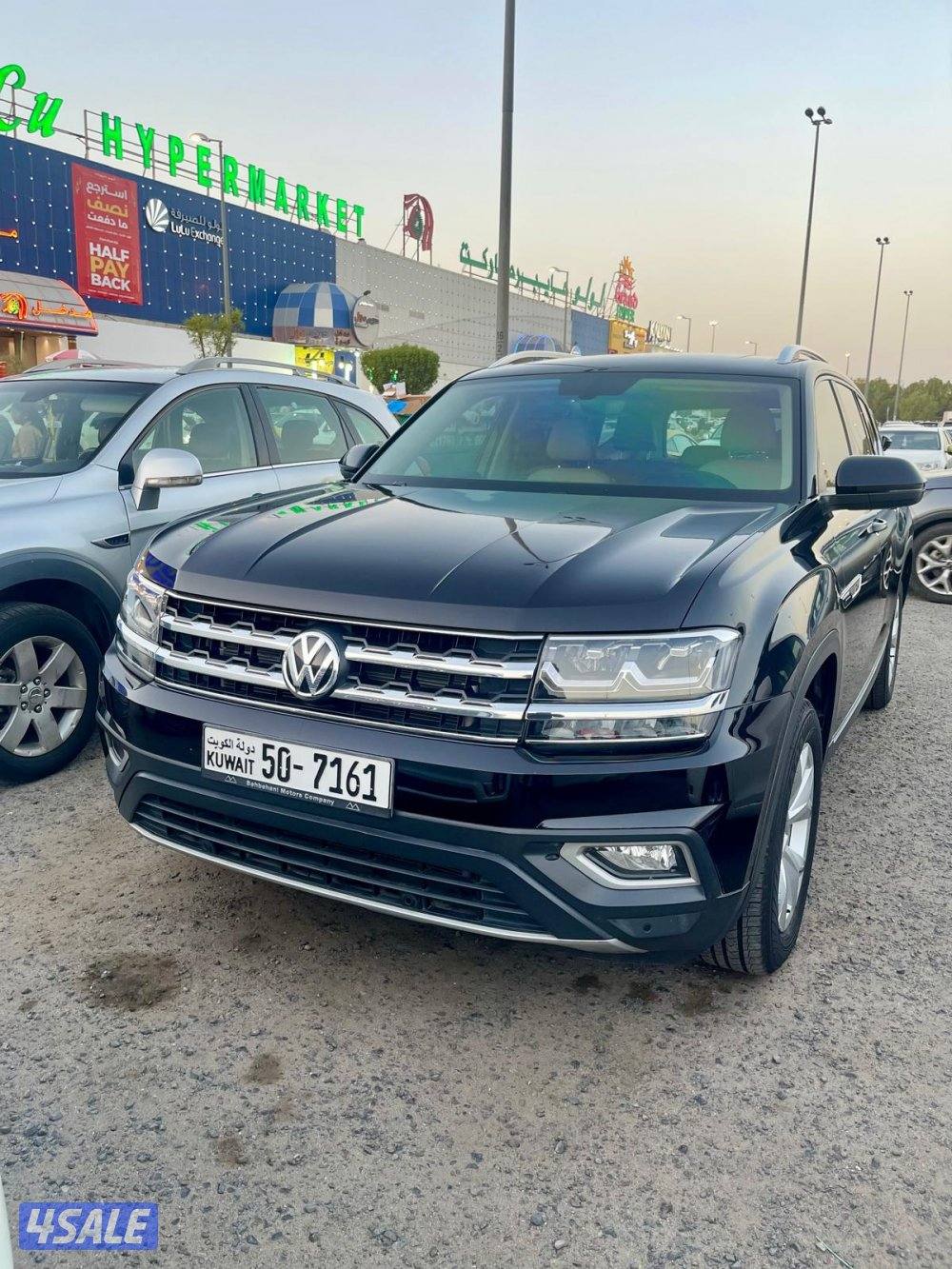 Volkswagen Teramont R-line Fully Loaded Accident free 7 Seater0