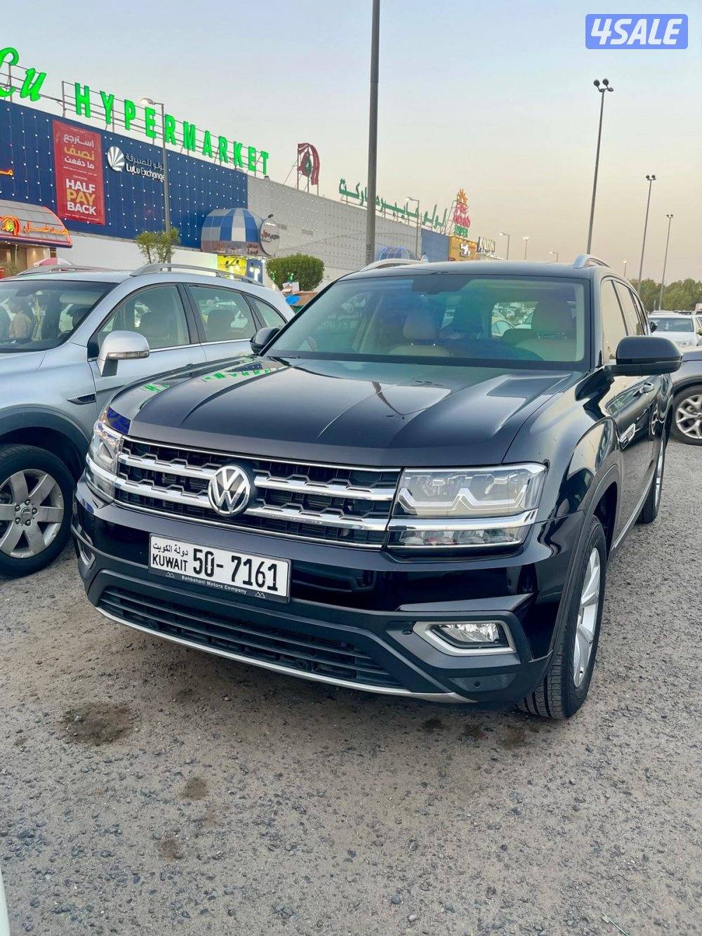 Volkswagen Teramont R-line Fully Loaded Accident free 7 Seater1