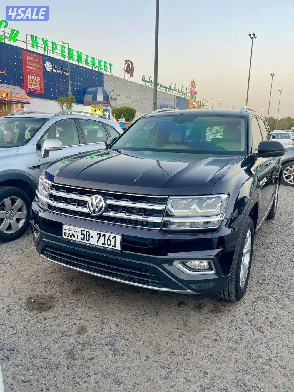 Volkswagen Teramont R-line Fully Loaded Accident free 7 Seater9