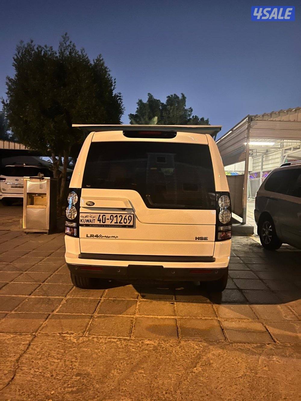 دسكفري LR4  موديل 2016  عداد 103000 كم  وارد الغانم بحالة الوكالة4