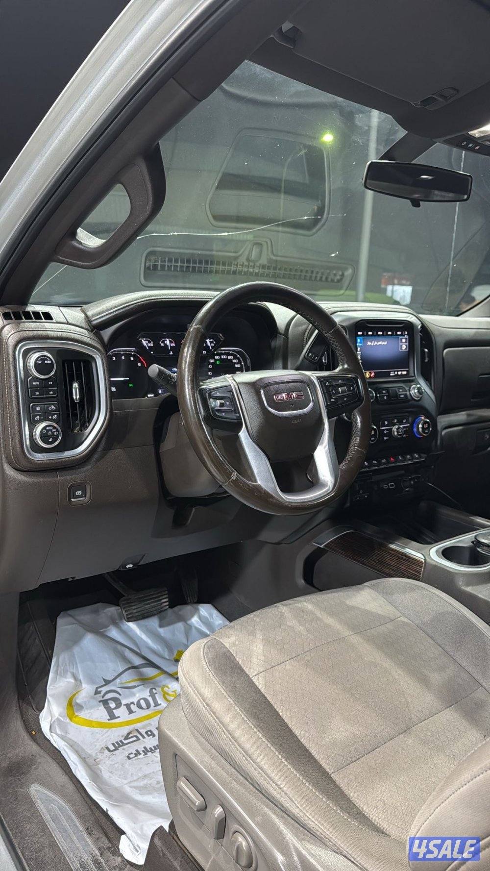 وانيت جمس سيرا1