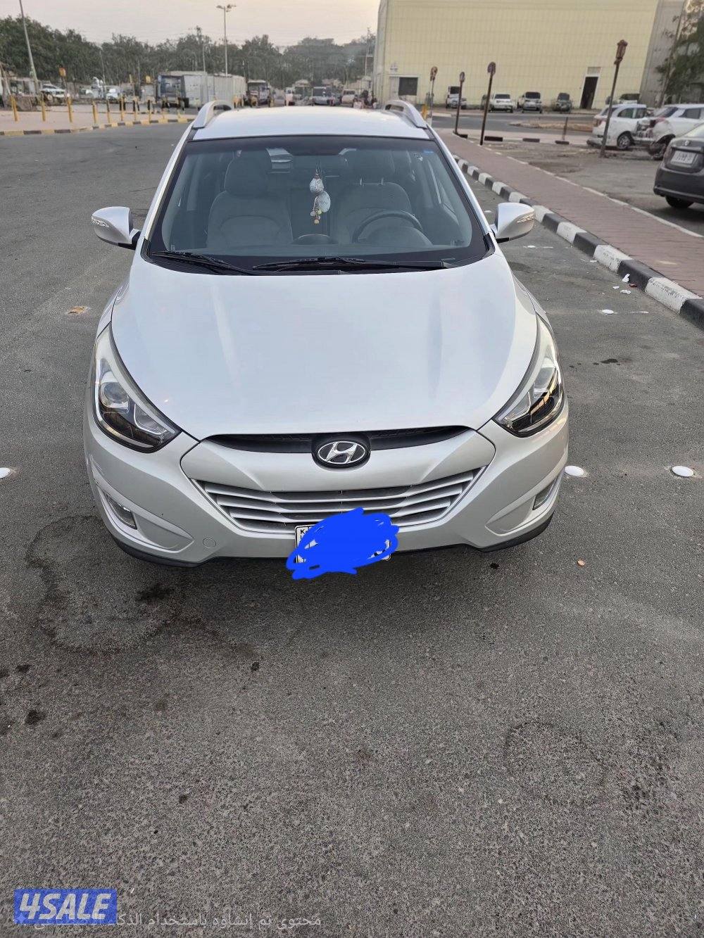 للبيع توسان موديل 2014 ماشي 55 الف1