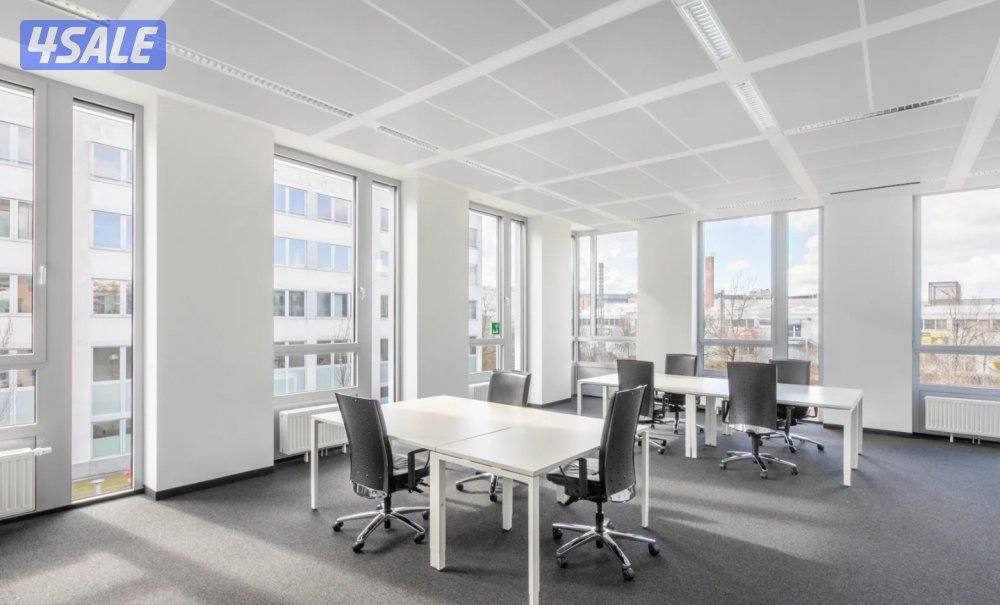 مكاتب تجارية راقية بمساحات مختلفة5