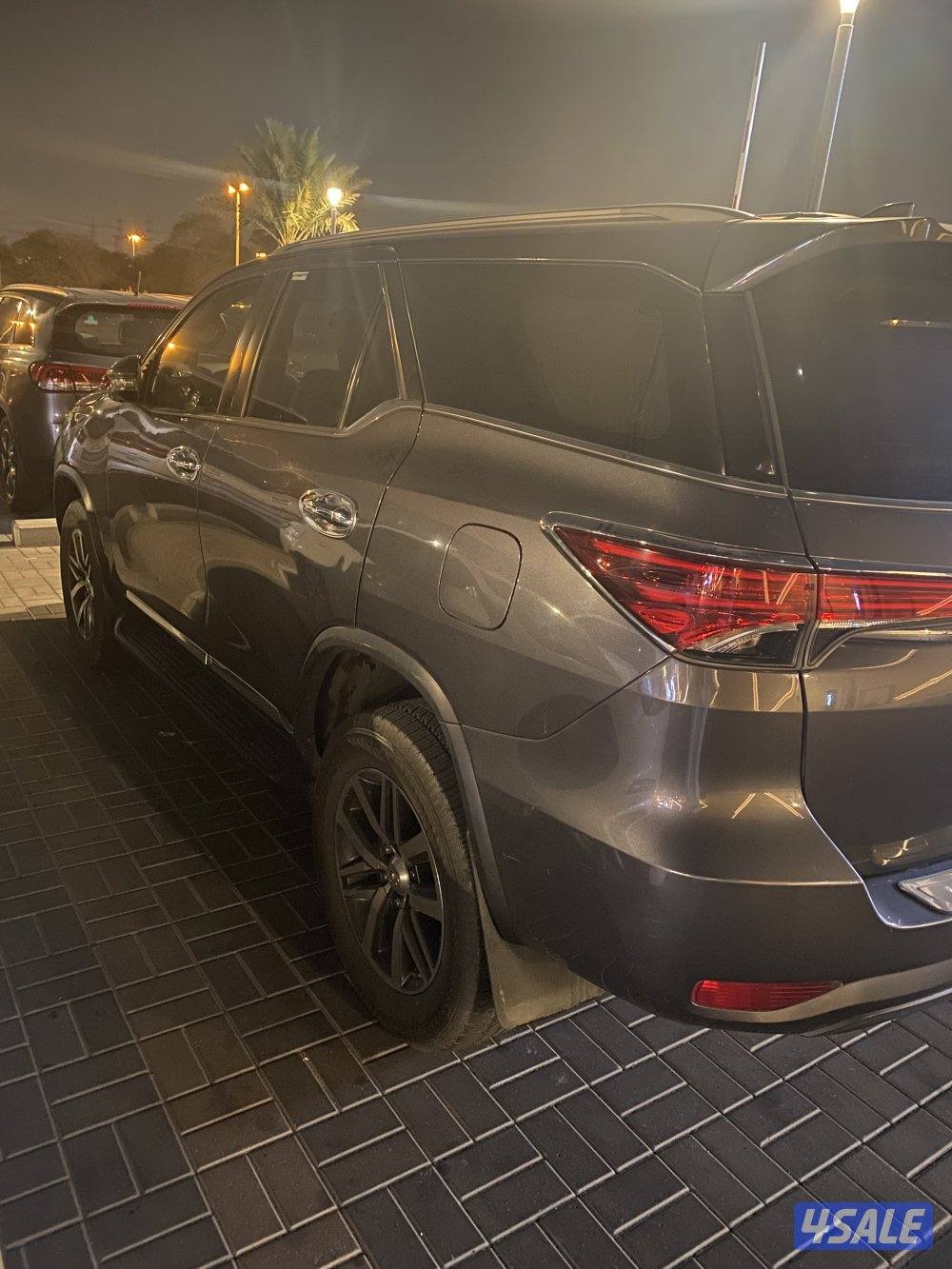 للبيع فورتنر صبغ وكاله5