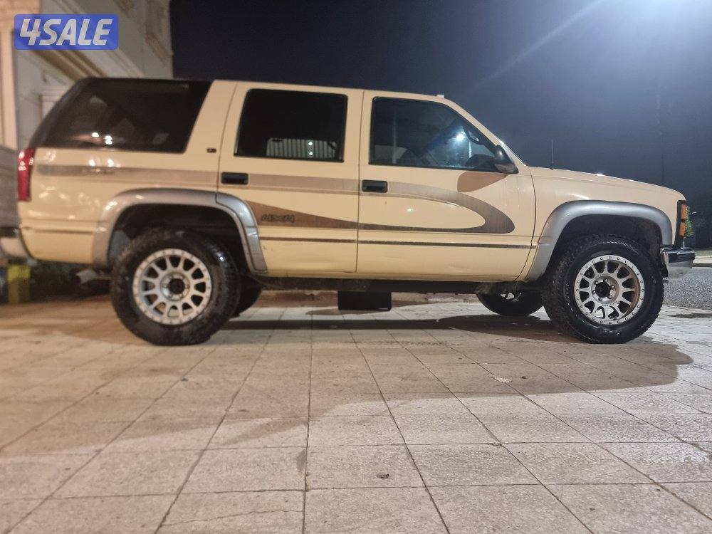 للبيع يوكن 1998 دبل ارضي0