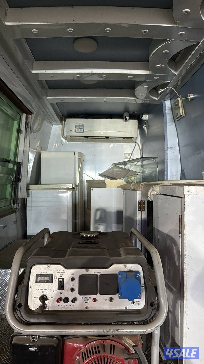 فود ترك نظيف شامل الرخصه واغراضه كامله2