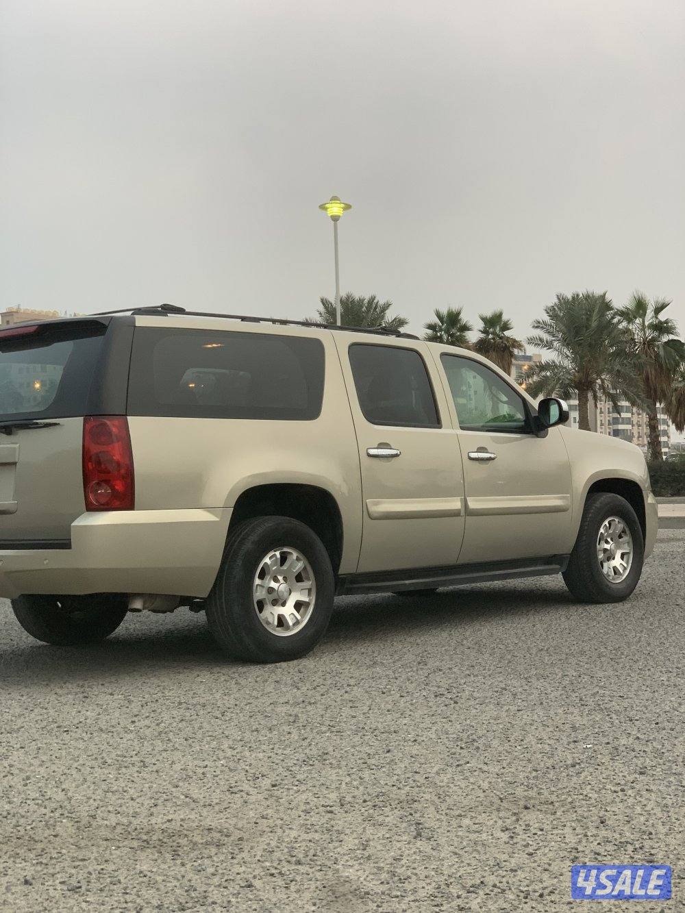 للبيع سوبربان موديل 2008 شرط الفحص5