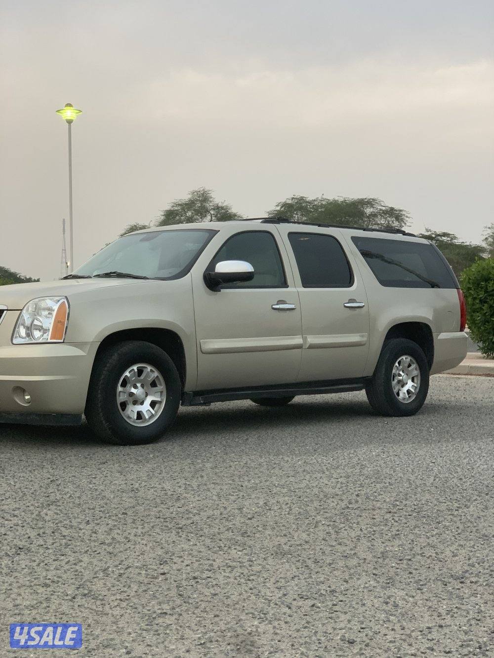 للبيع سوبربان موديل 2008 شرط الفحص6