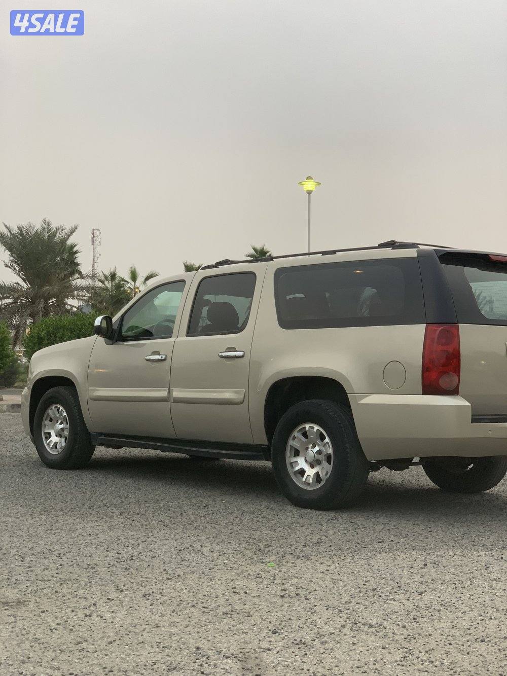 للبيع سوبربان موديل 2008 شرط الفحص7