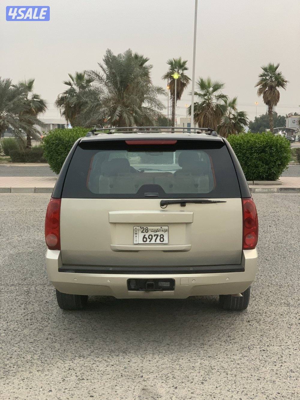 للبيع سوبربان موديل 2008 شرط الفحص8