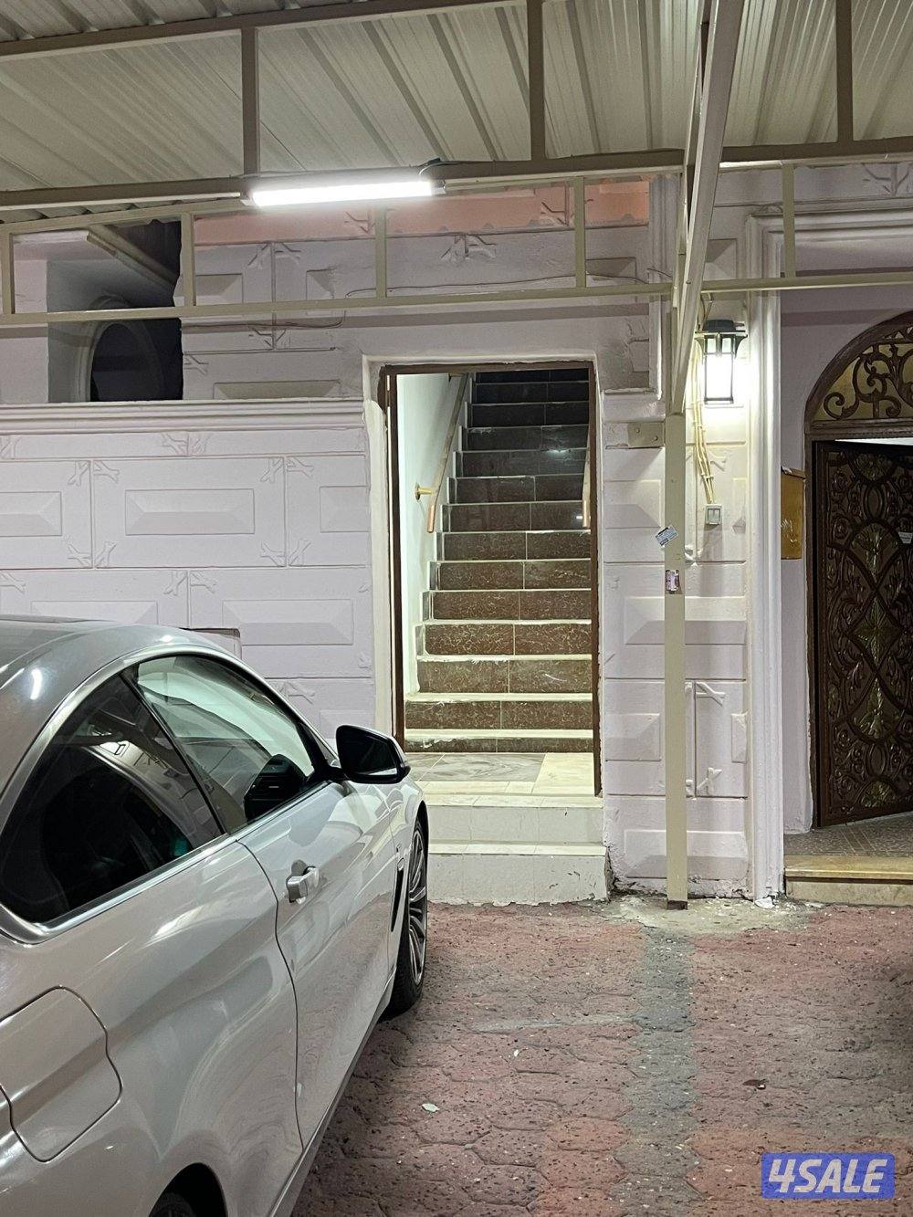 شقه 5 غرف 2 حمام مطبخ وصاله البيوت الصفر + مصفط سياره واحد2