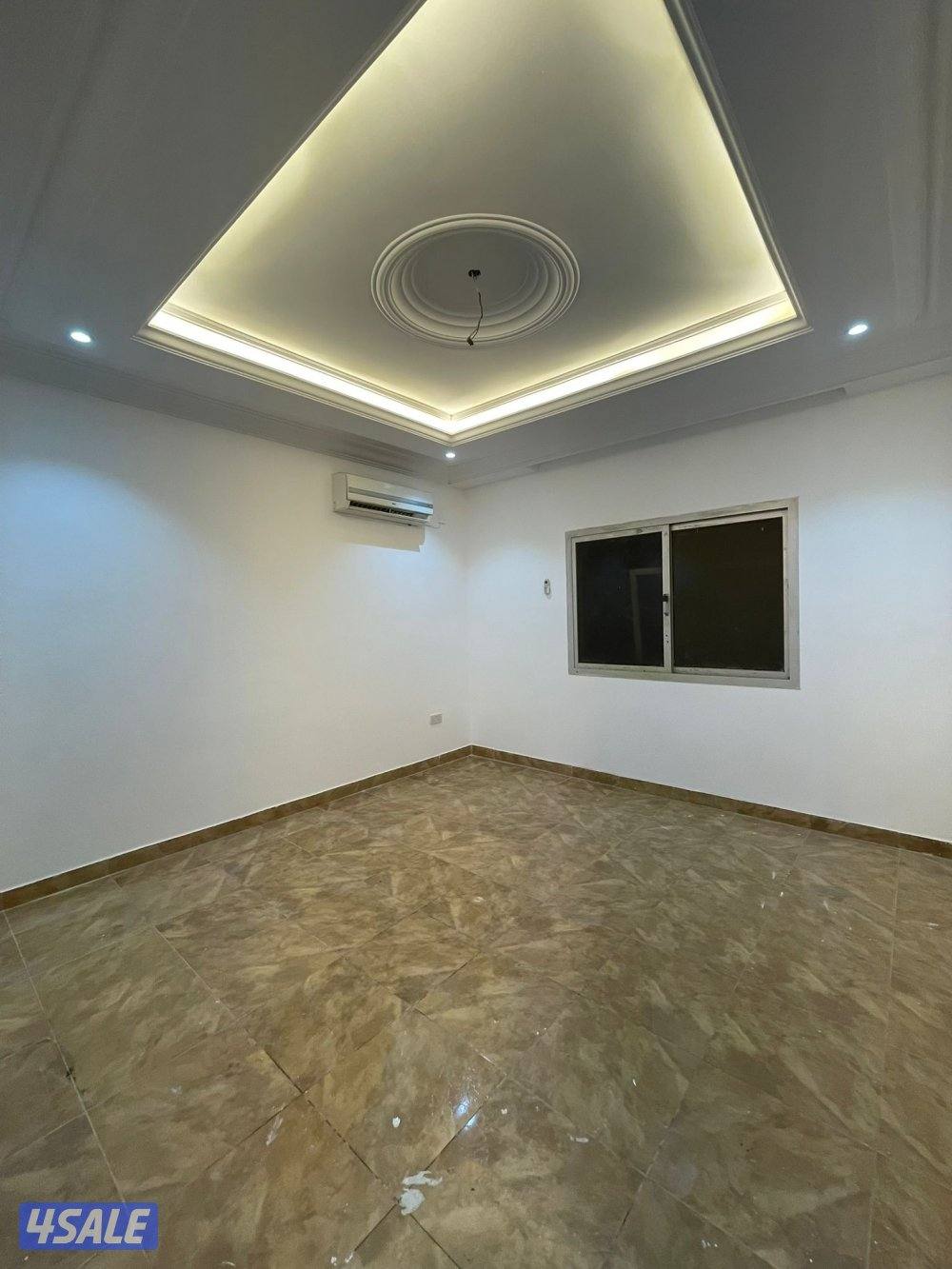 شقه 5 غرف 2 حمام مطبخ وصاله البيوت الصفر + مصفط سياره واحد7