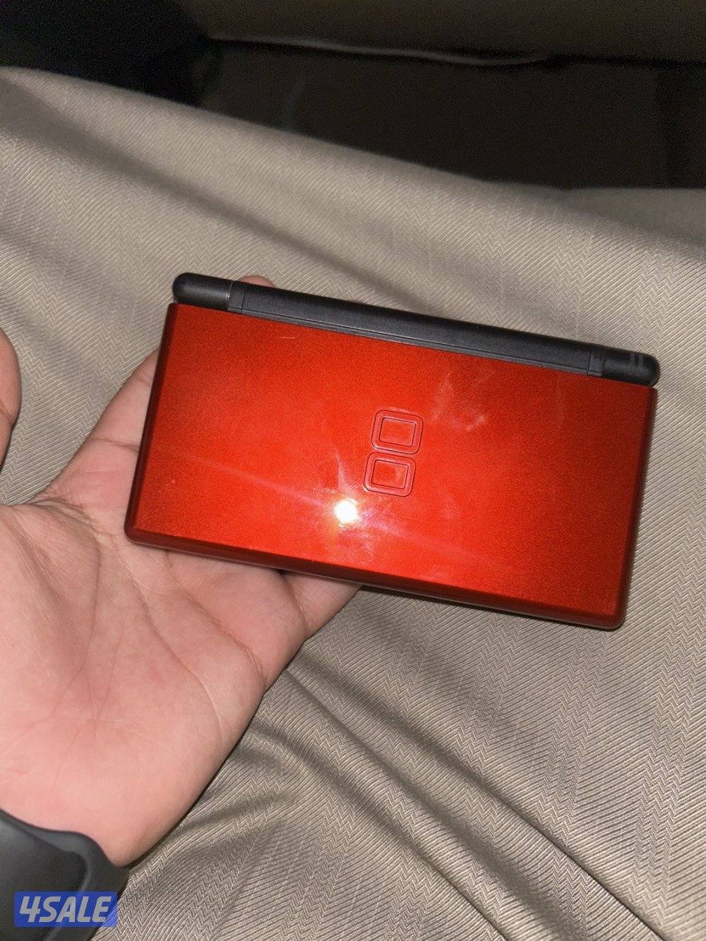 فيه موامري مهكرDSنتديو او للبدل بجهاز1