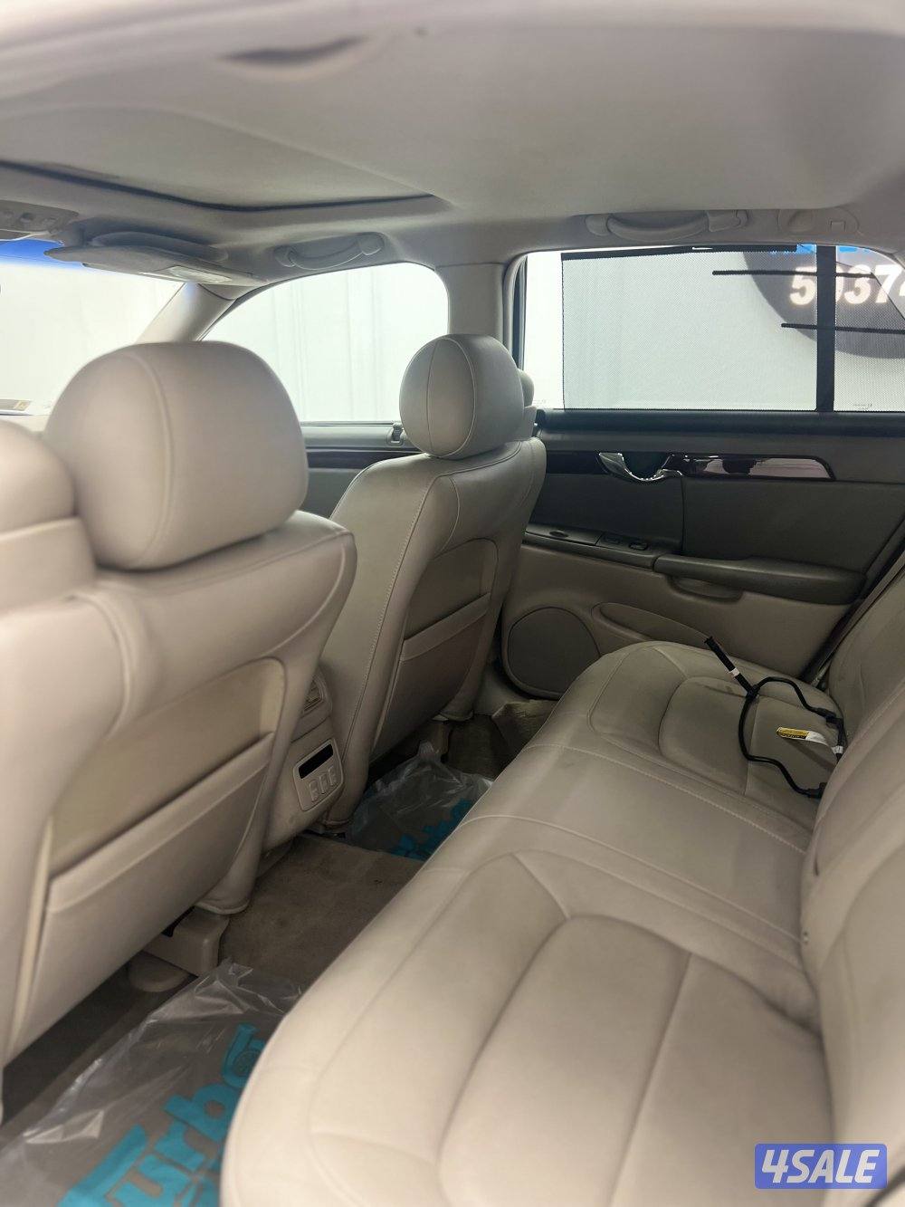 كاديلاك ديفيل20055