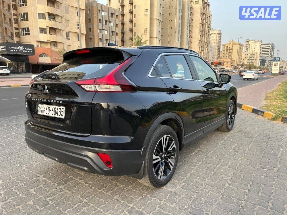 للبيع جيب ميتسوبيشي كليبس4