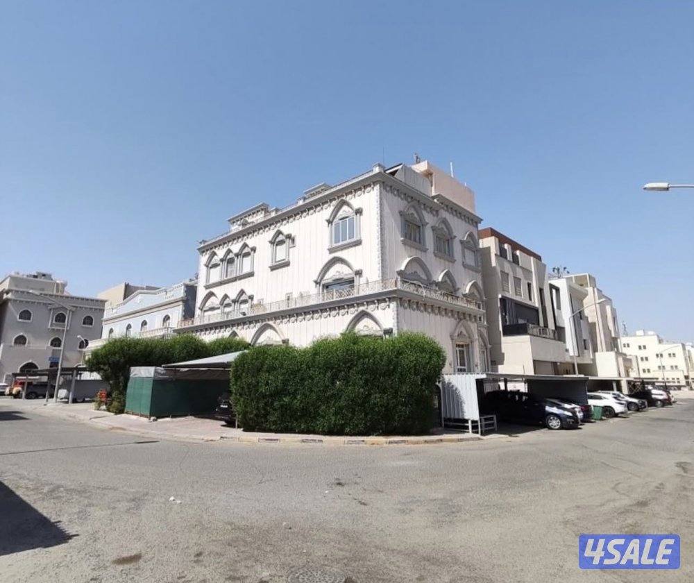 للبيع في ابو فطيرة والعدان شارع واحد وزاويه وبطن وبطن وظهر1