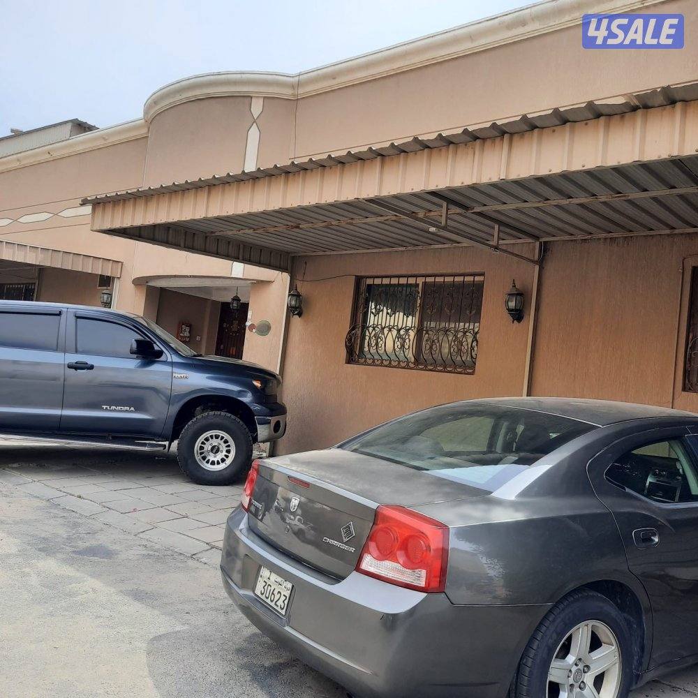 للبيع بيت في الصباحيه وجابر العلي واراضي في العقيله0