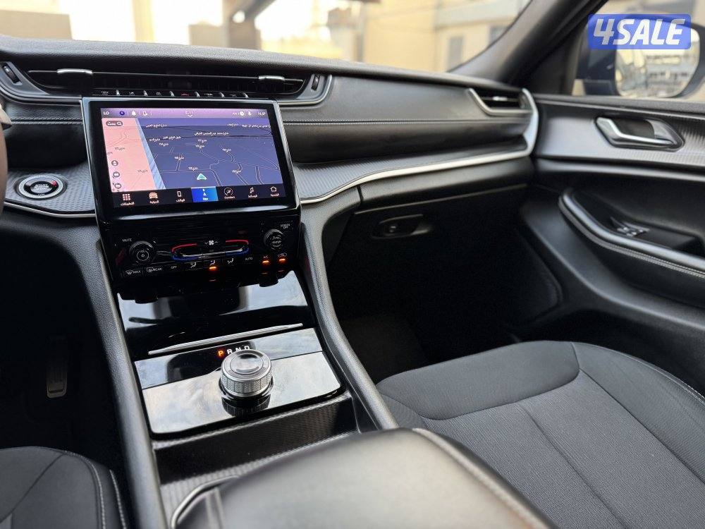 Grand Cherokee Laredo 2024 / 13 km / المالك الاول6