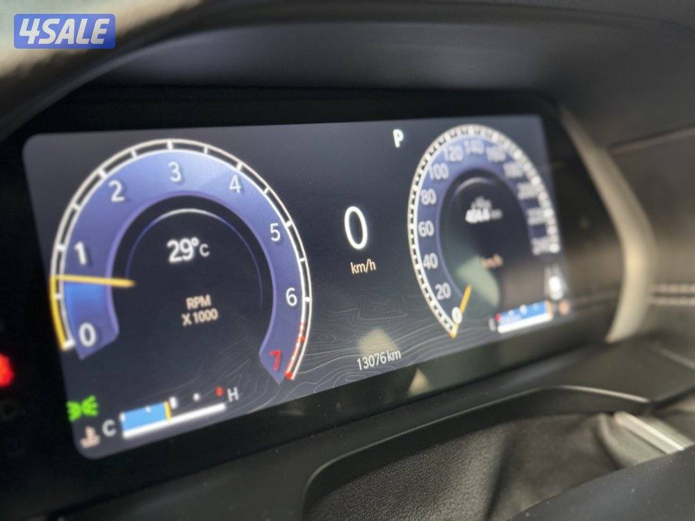 Grand Cherokee Laredo 2024 / 13 km / المالك الاول15