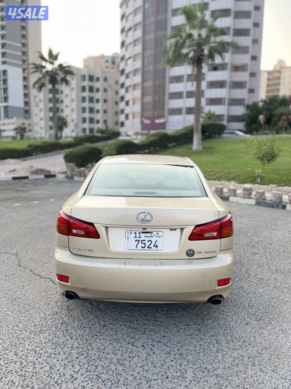 لكزس is 300 موديل 2007 كامل المواصفات 6 سلندر وارد الوكاله شرط الفحص5