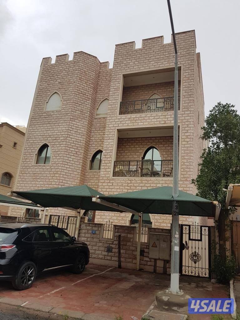 للايجار دور في المنقف0