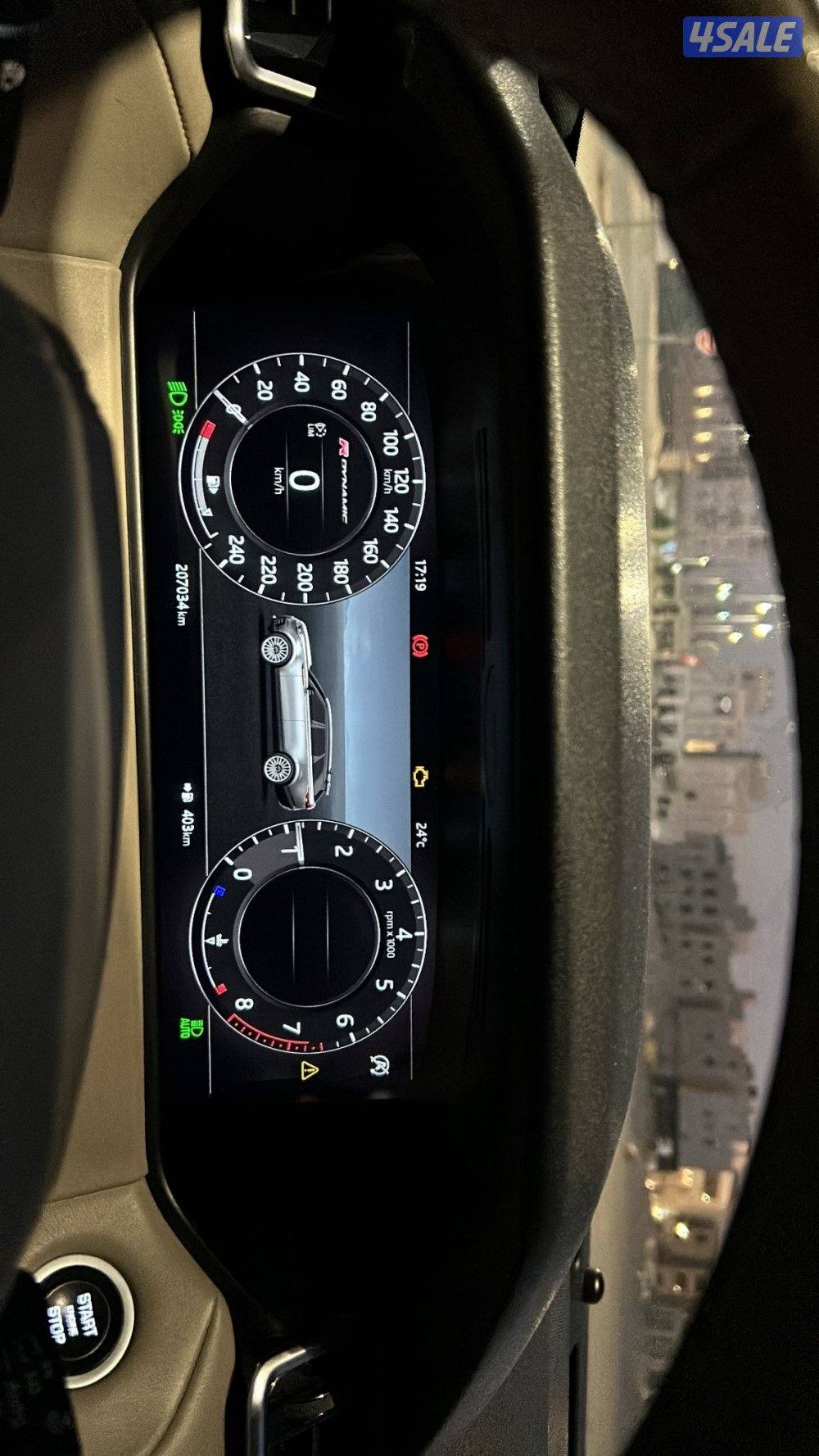 رنج روفر فيلار1