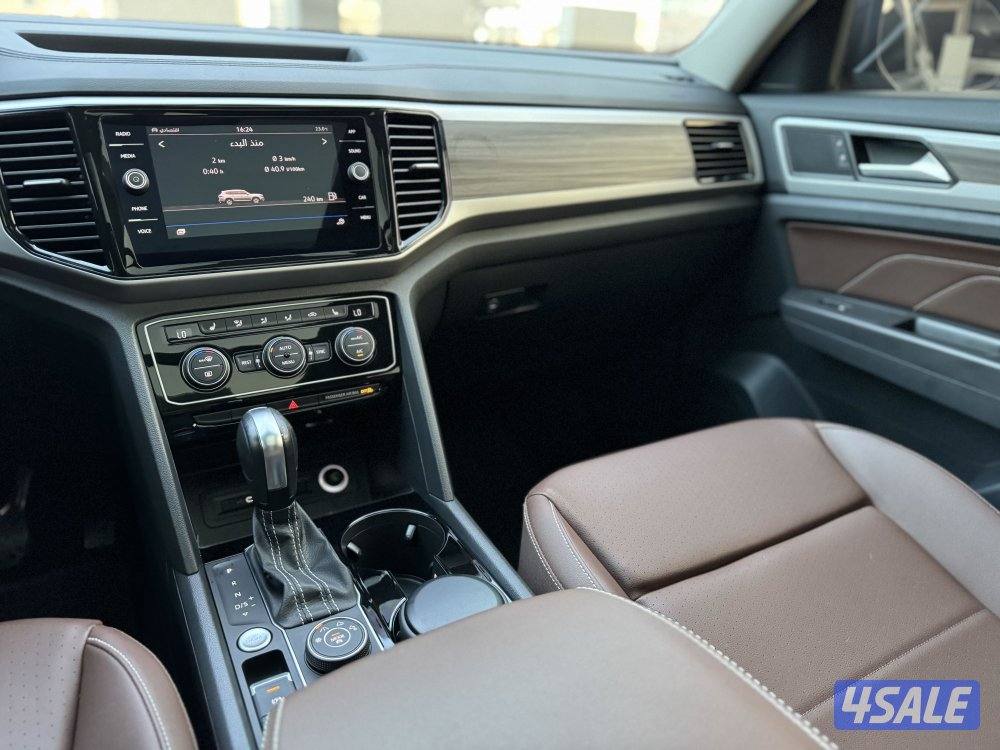 Teramont 4motion / 2023 / 8 km14