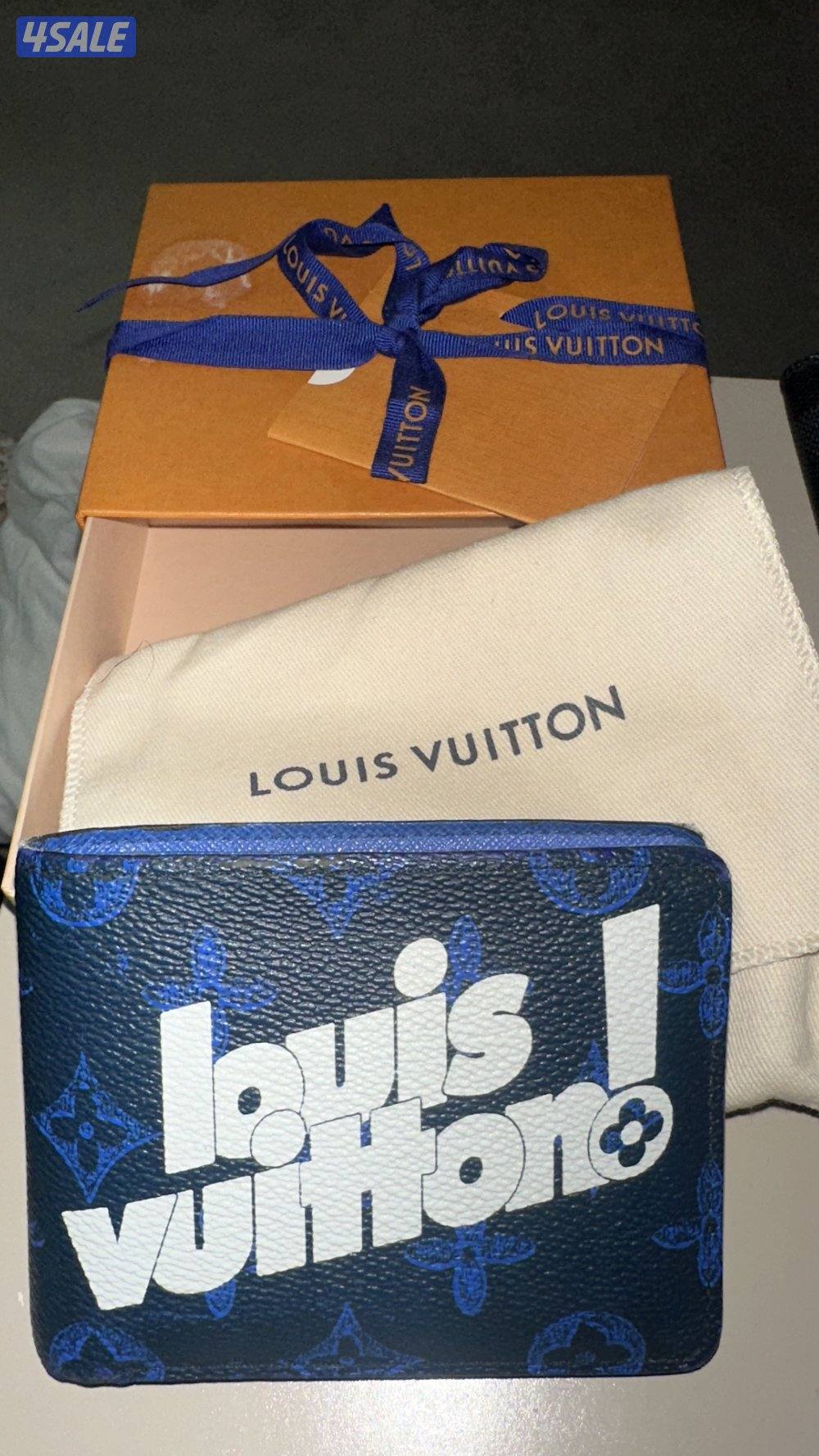 للبيع بوكين من LV مستعملين3