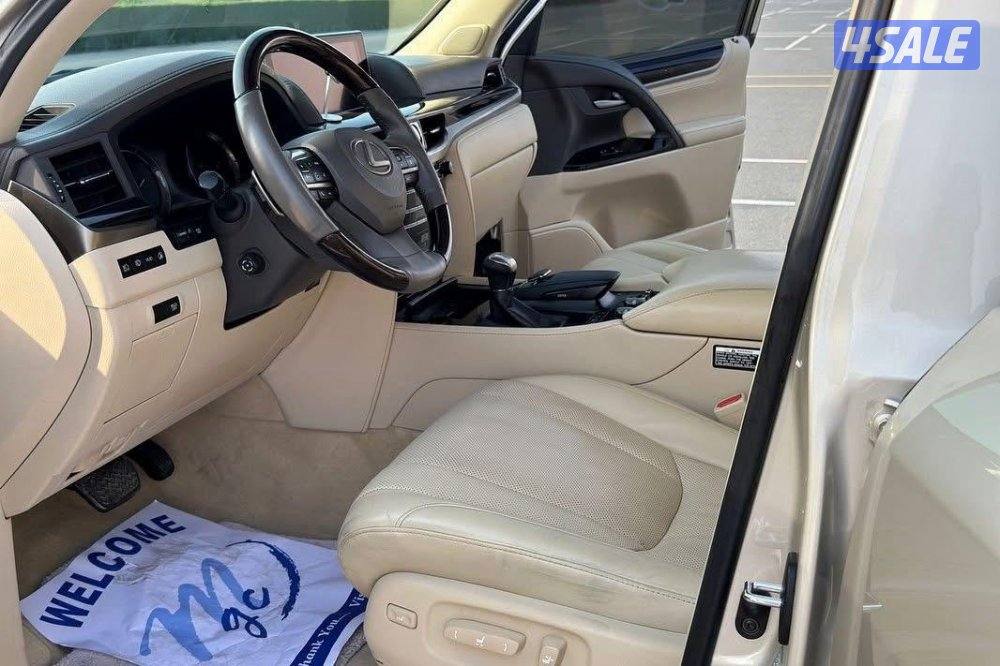 لكزس LX5702017 وكاله البحرين تصدير الى الكويت مع تخليص كامل تستلم دفتر6