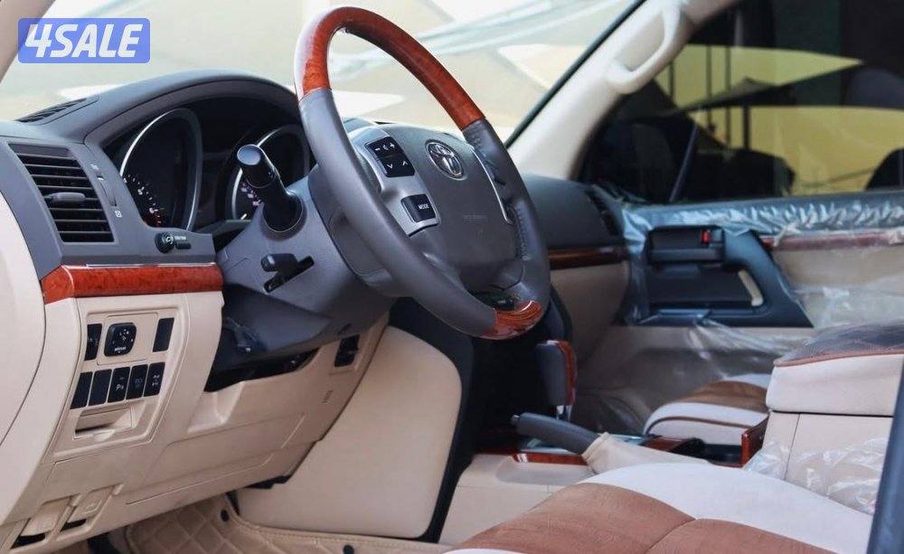 تويوتا لاندكروزر 2013 GXR وكاله البحرين تصدير الى الكويت مع التخليص5