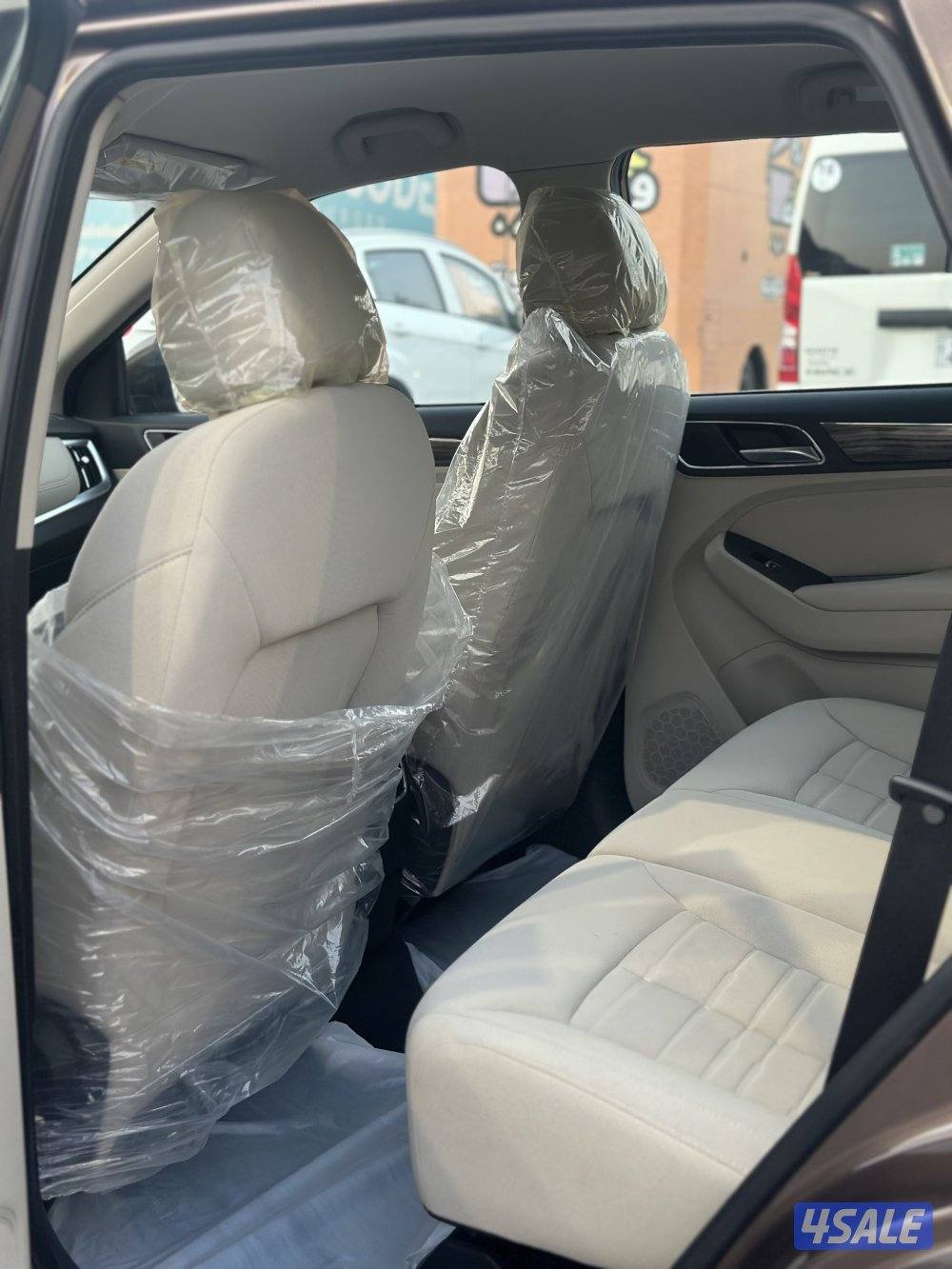 بحالة ممتازة4