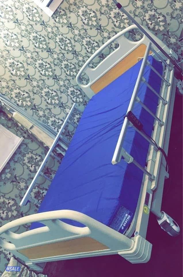 سرير طبي جديد0