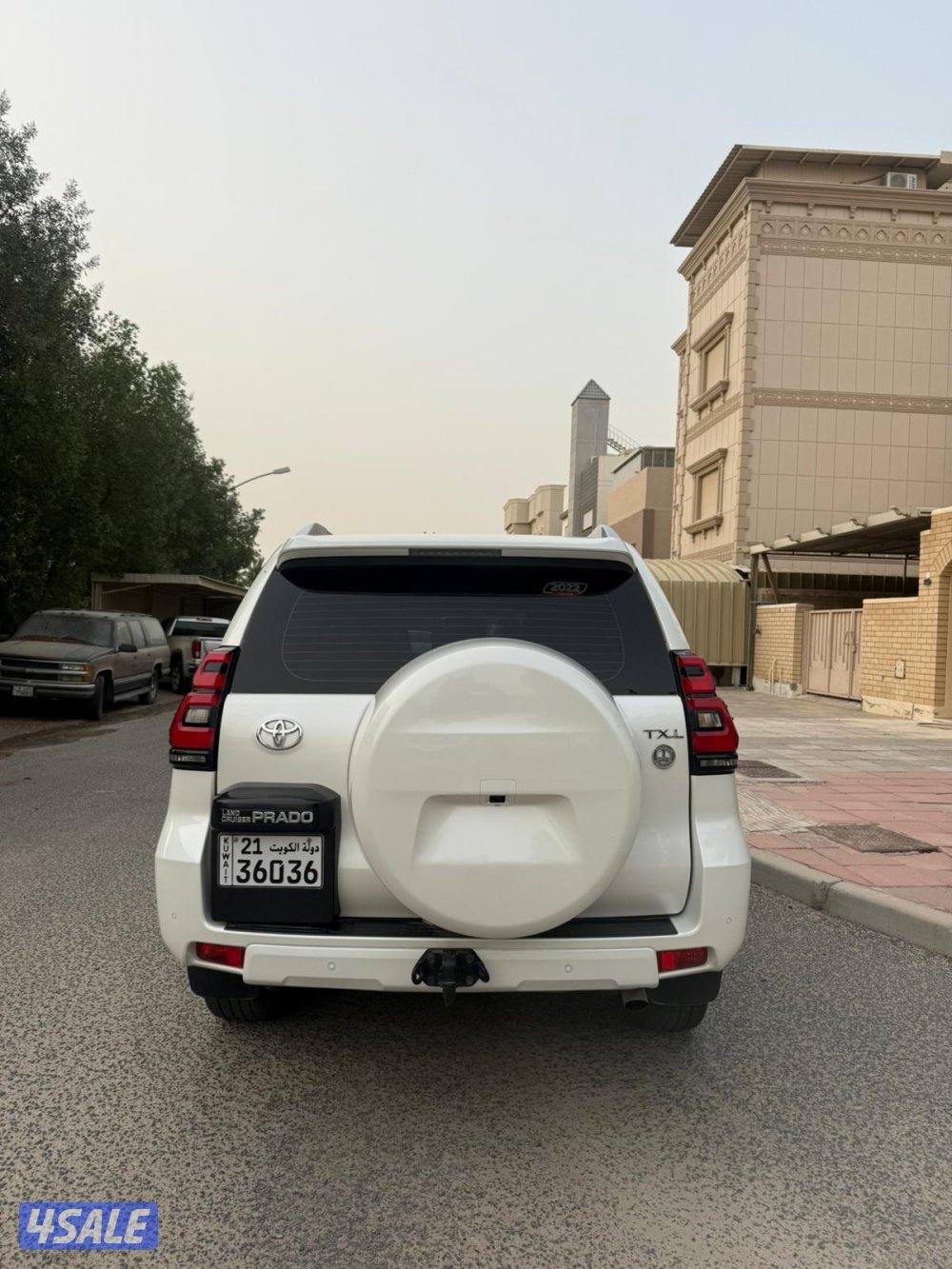 للبيع برادو موديل2022TXLوارد الساير كامل المواصفت5