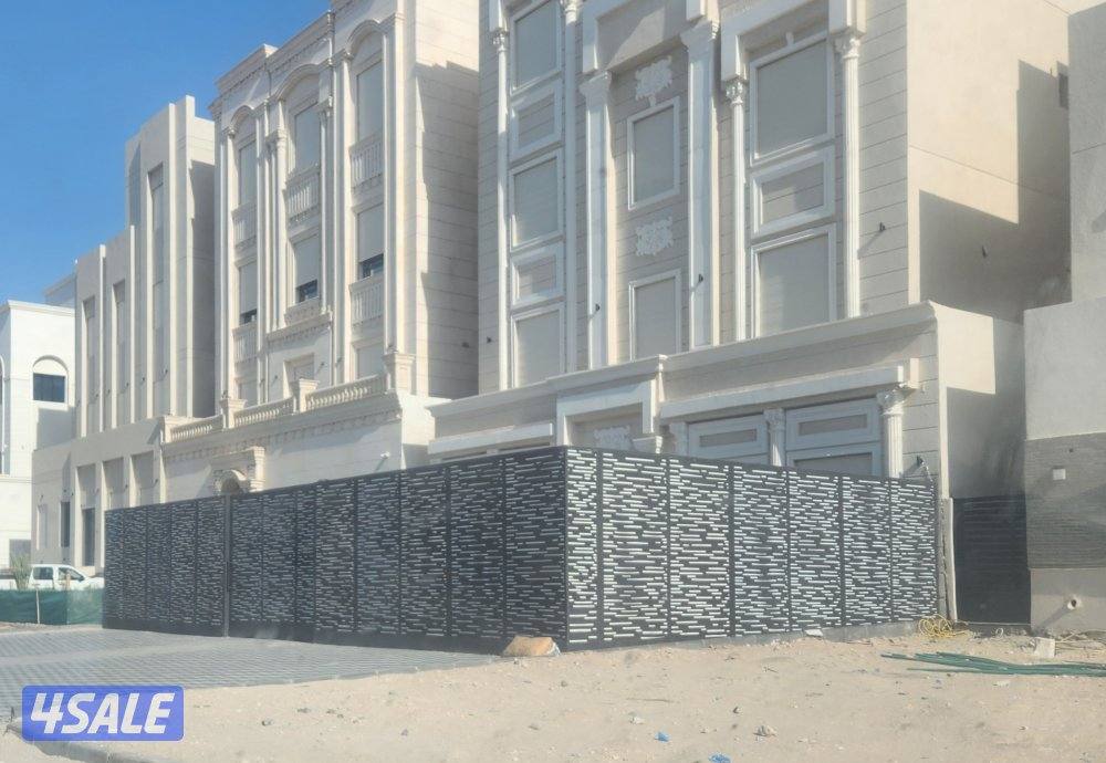 حداد ایراني حديد مشغول أواب درابزين أسوار تركيب مظلات5